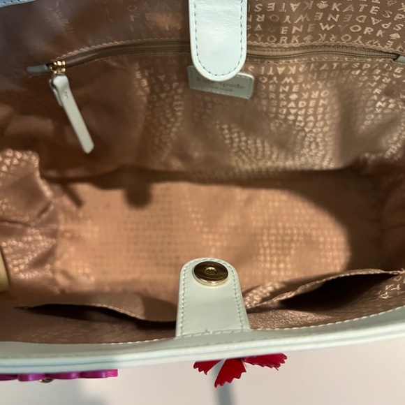 Kate Spade cactus tote! - Picture 4 of 10